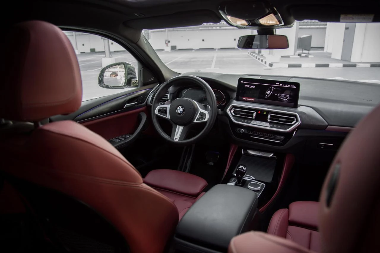 BMW X4 2022 - SUV thumbnail NaN